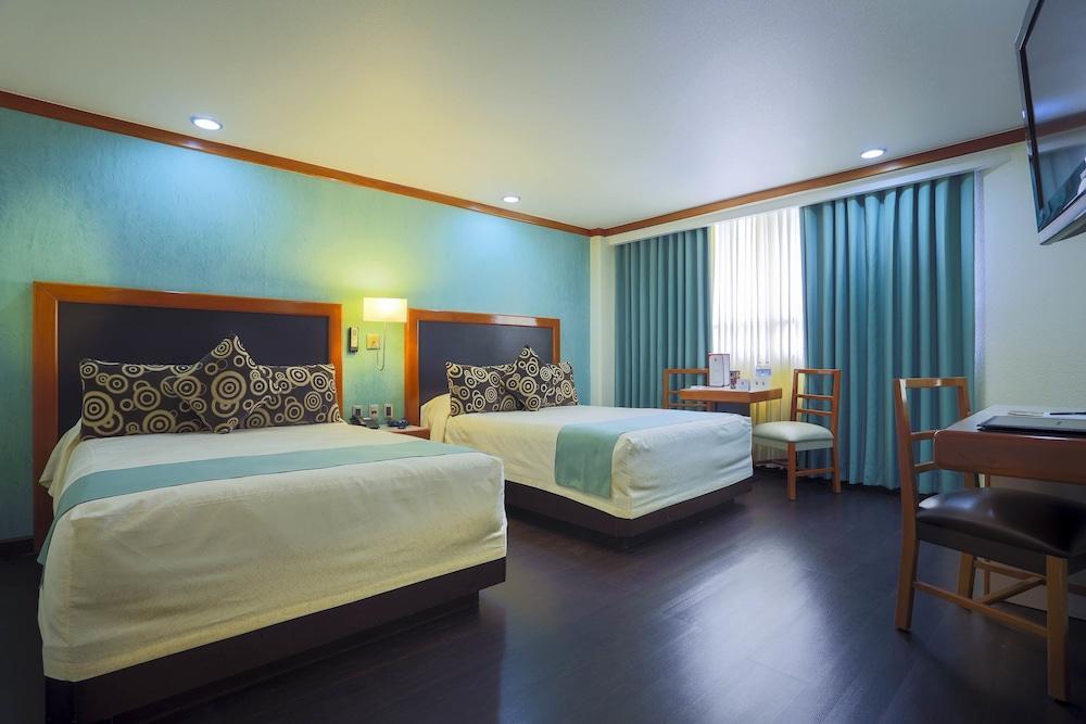 Hotel Abastos Plaza メキシコシティ エクステリア 写真