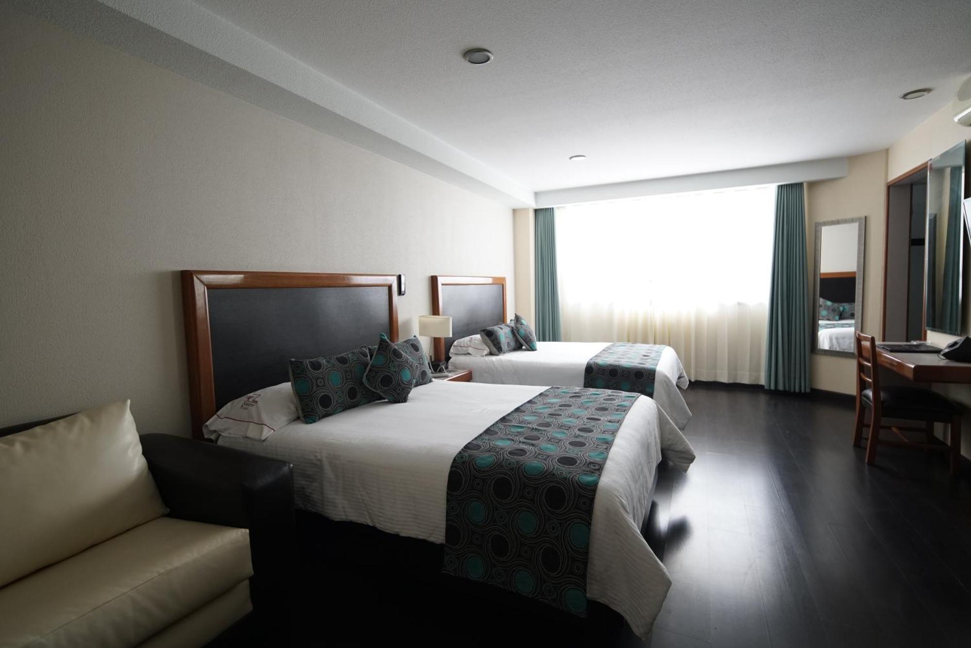 Hotel Abastos Plaza メキシコシティ エクステリア 写真