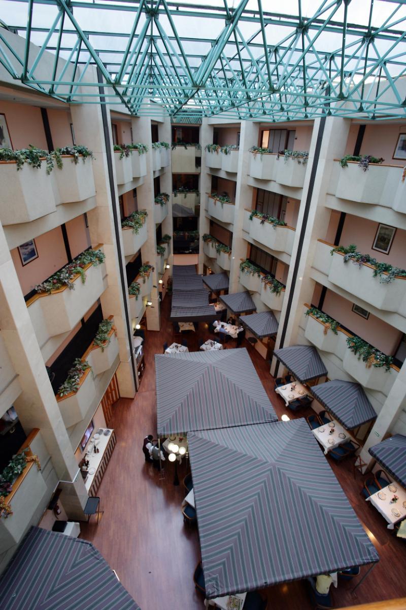 Hotel Abastos Plaza メキシコシティ エクステリア 写真